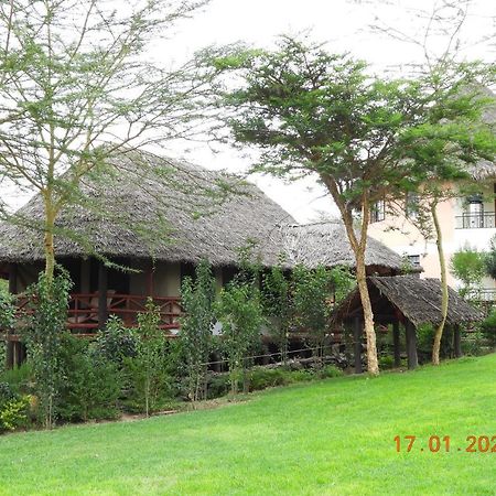 Sirville Lake Elementaita Lodge Gilgil Extérieur photo